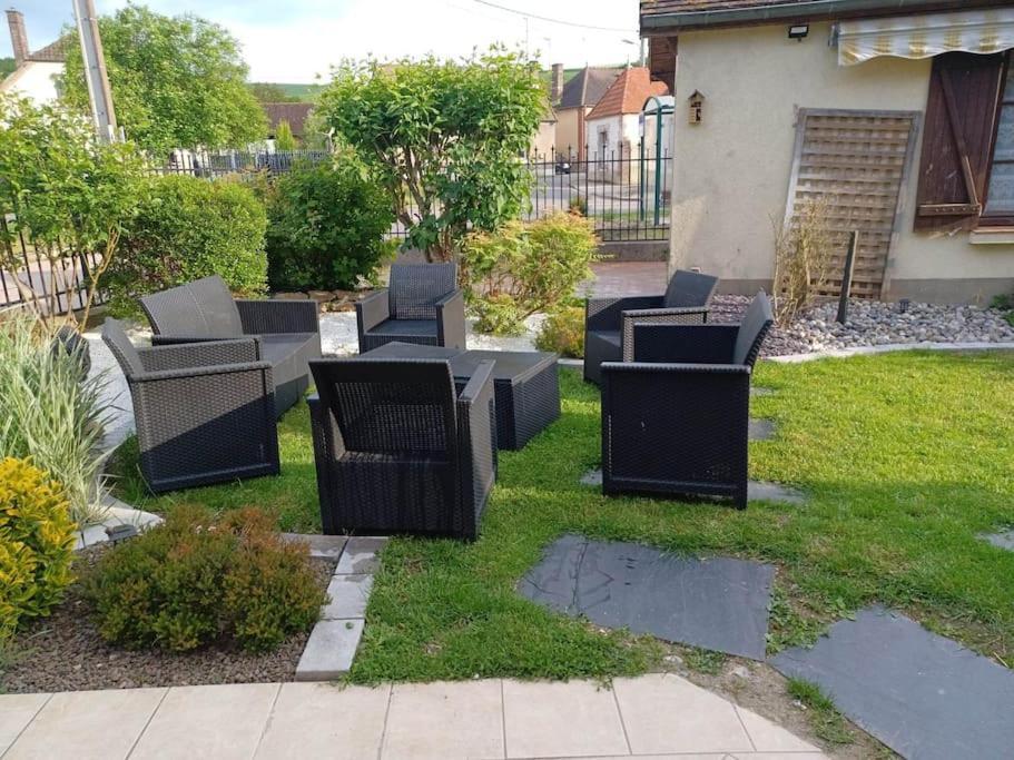 Gite De La Bouvotte Neuville-sur-Vannes Exterior foto