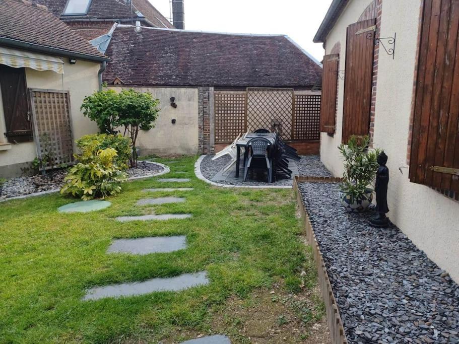 Gite De La Bouvotte Neuville-sur-Vannes Exterior foto